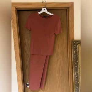 Ellen Tracy Top and Matching Pant